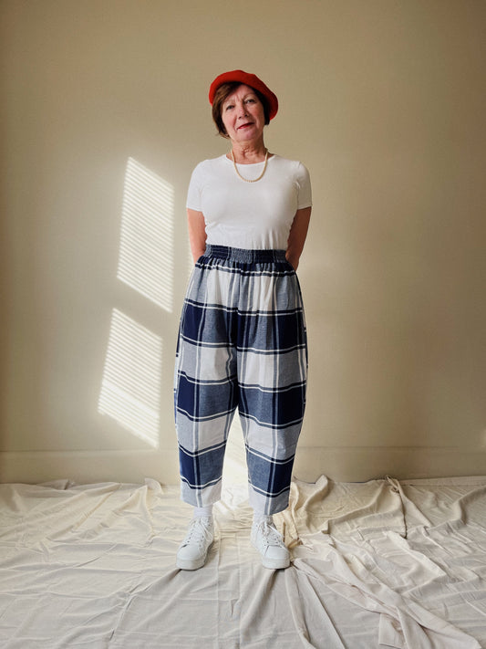 mellow moments - Sheila trousers in vintage navy check size M