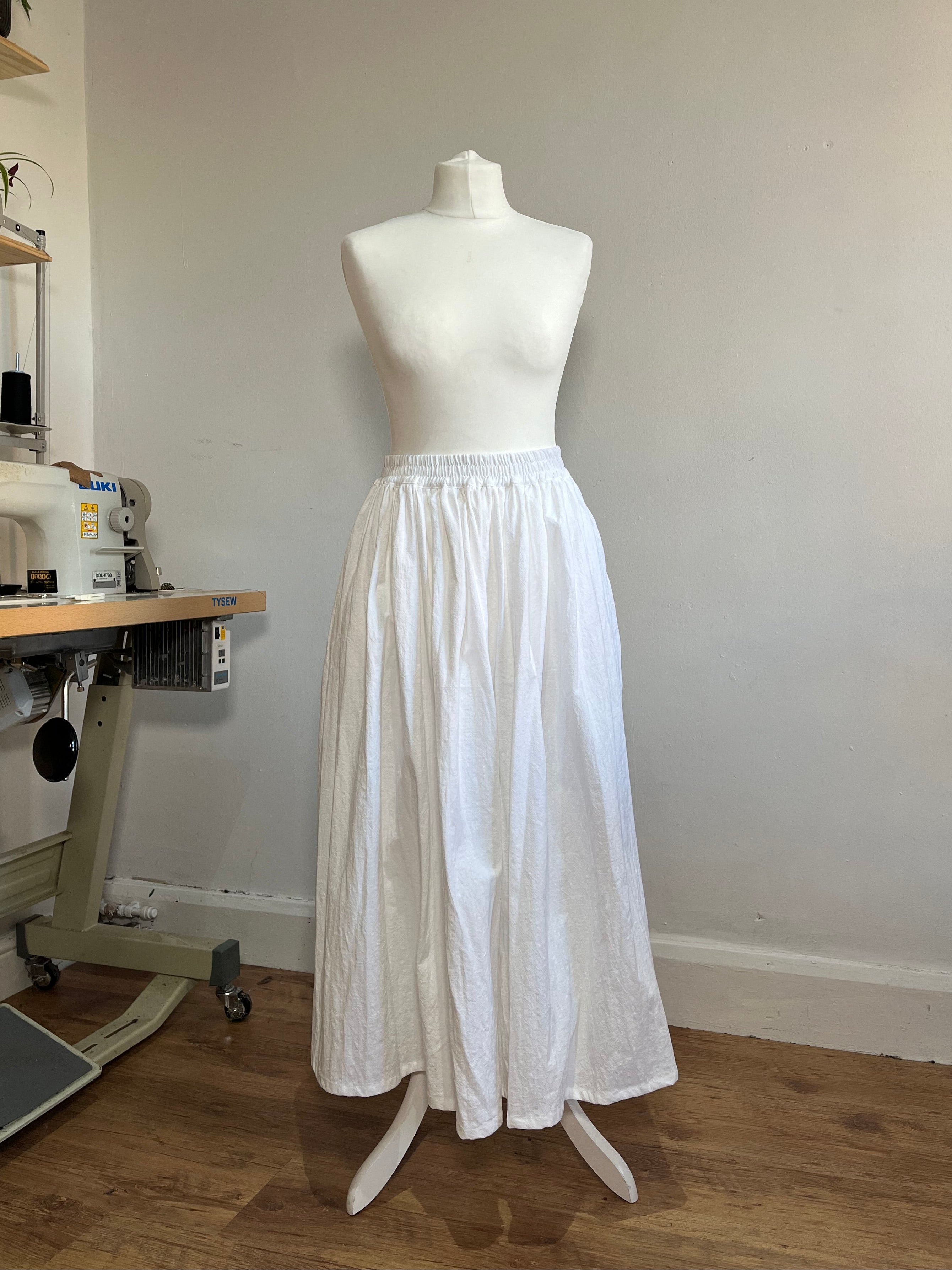Ready to ship - The Bloom Skirt in Pure White Size 12